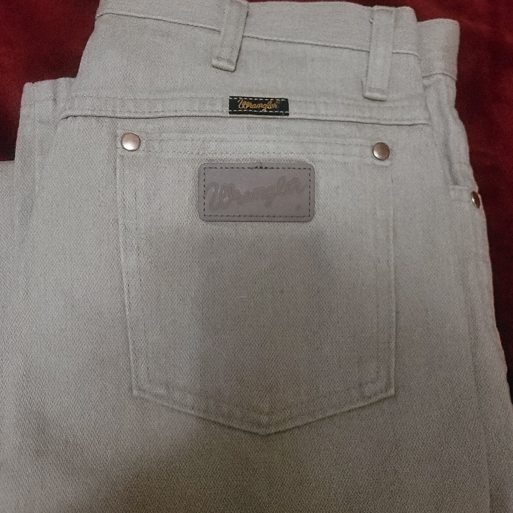 Wrangler jeans cowboy cut